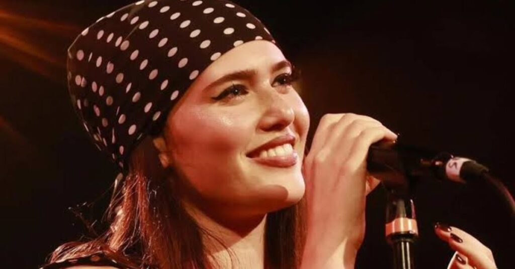 Sienna Spiro Interesting Facts