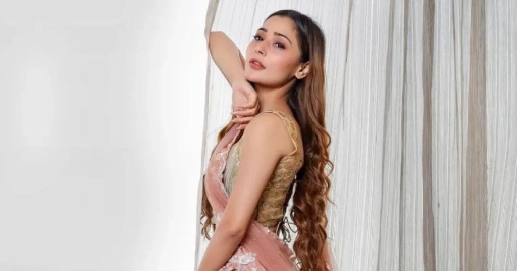 Sshura Khan’s Physical Appearance and Social Media