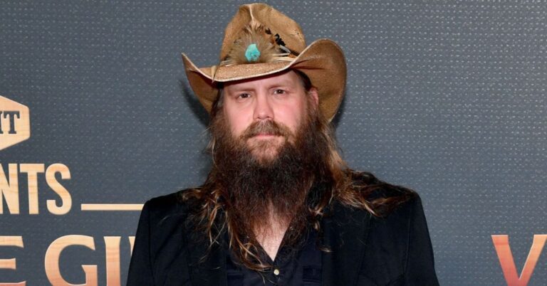 how much is chris stapleton worth